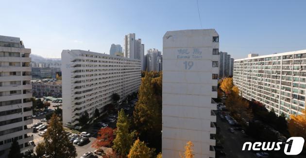 6일 서울 강남구에 위치한 은마아파트의 모습. 2022.11.6/뉴스1 ⓒ News1 장수영 기자